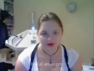 Chubby amateur webcam beauty