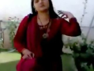 Great charming Indian Aunty Be In A Porno sex movie show - Am